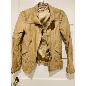 Tahari Jacket Tan color, Zipper and Button Closure, Shoulder Epaulet Details 2